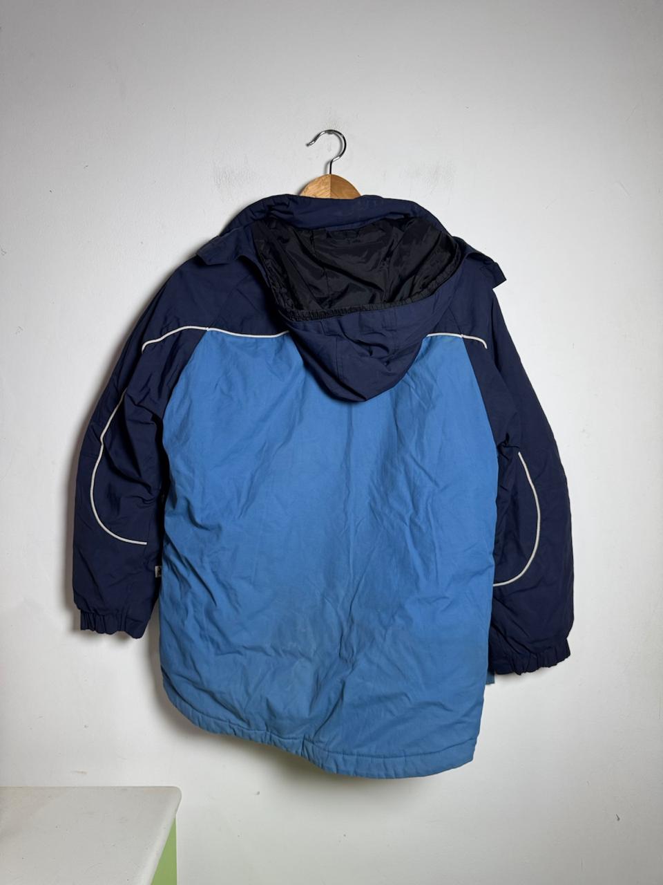 Casaco azul e preto bolsos internos pra frio – tam 38/40 - Imagem 2