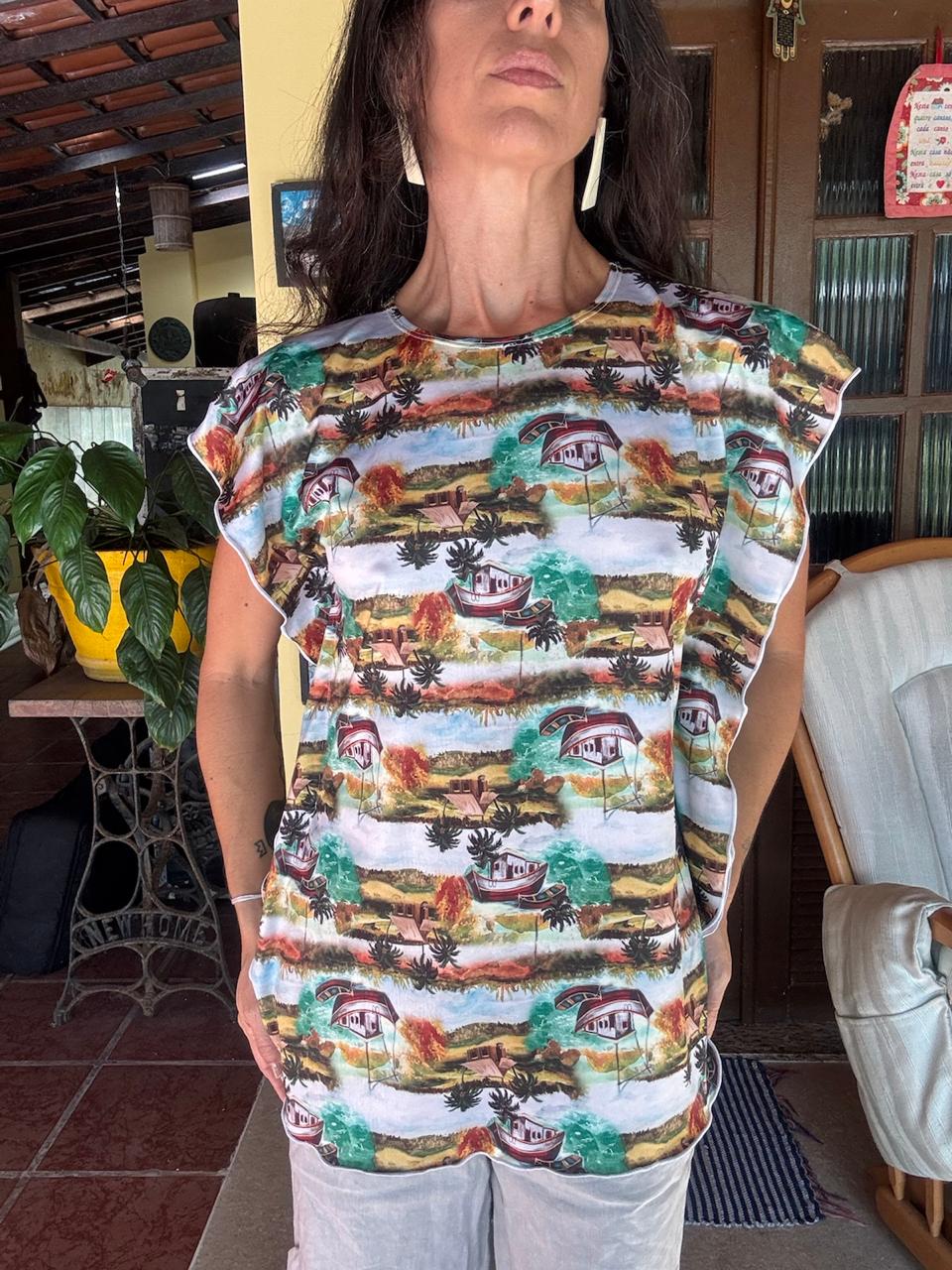 Camisa Feminina Estampada Litorânea Barco e Casinhas – Litoraneus – tam P - Imagem 3