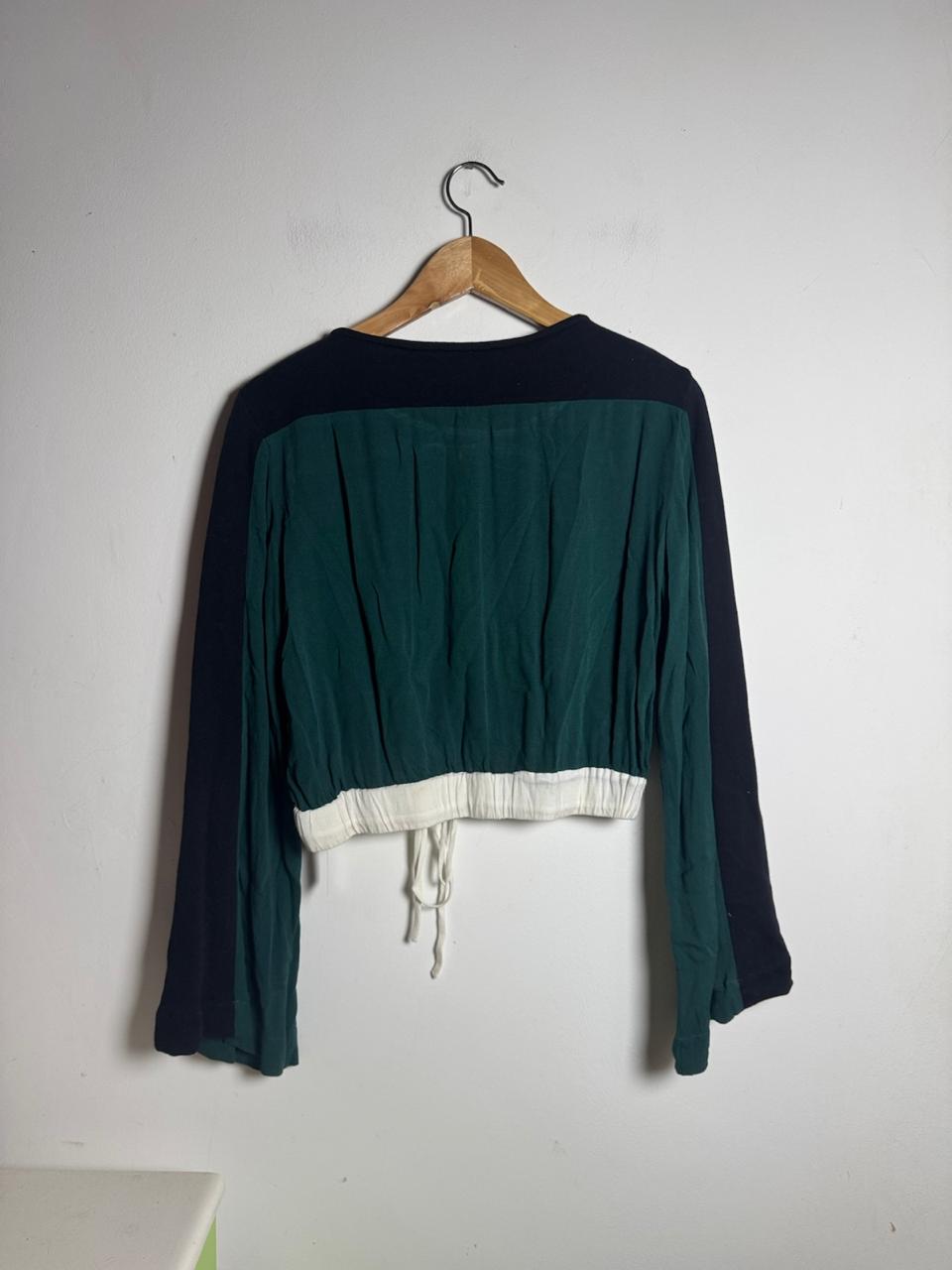 Cropped Color Block Verde, Preto e Branco – FYI – tam 40 - Imagem 2