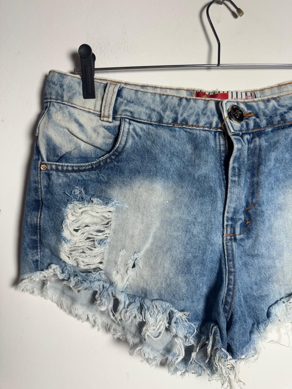 Short Jeans Destroyed – Crf – tam 40 - Imagem 4