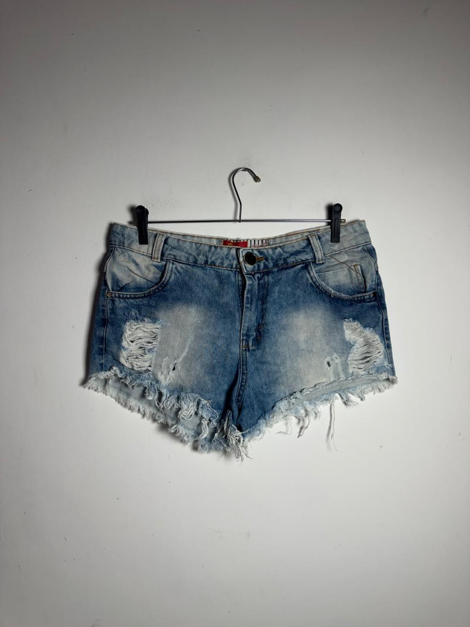 Short Jeans Destroyed – Crf – tam 40