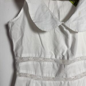 Blusa Branca com Gola Peter Pan e Detalhe em Renda – Hering – tam P