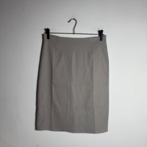 Saia Midi Cinza Modelo Lápis – tam M