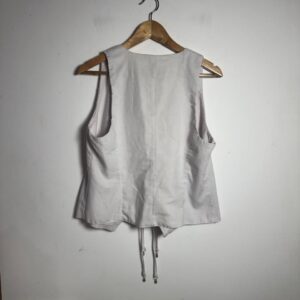Colete Off-white Estampa Onça ‘Rainha da Floresta’ – tam G