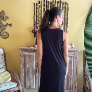 Vestido Preto Canelado com Botões Decorativos – Esoterica – tam M