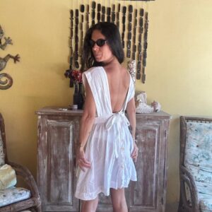 Vestido Branco Decote Costas e Amarração – Maria Filó – tam P