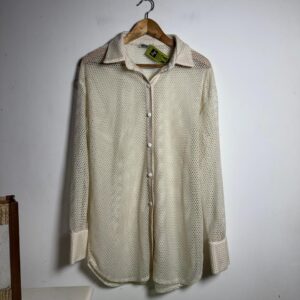 Camisa Sobreposição Off-white em Tela Furadinha – Lucky You – tam G