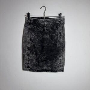 Saia Jeans Acid Wash Preta – Clock House – tam 38