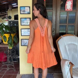Vestido Laranja com Detalhe em Crochê – Shoulder – tam P