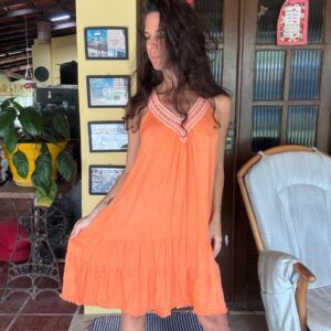Vestido Laranja com Detalhe em Crochê – Shoulder – tam P