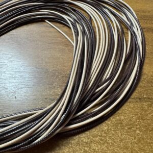 Colar Multivoltas Marrom e Bege