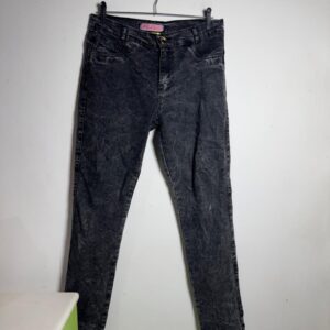 Calça Jeans Preta Estonada – Exclusive Jeans – tam 46