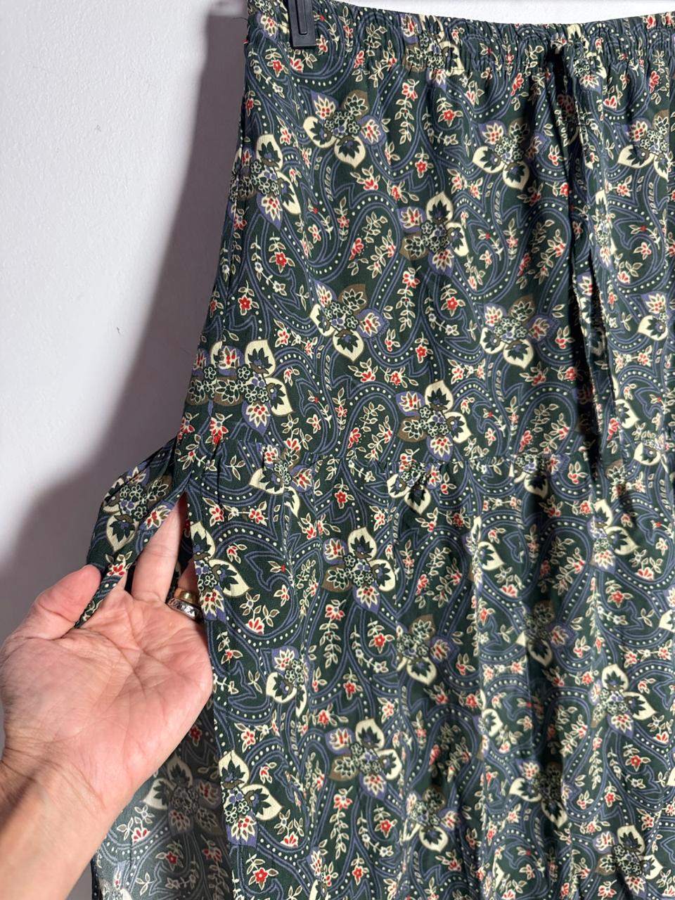 Saia Longa Estampa Paisley Floral Verde Escuro – Ateen – tam 38 *NOVO* - Imagem 2
